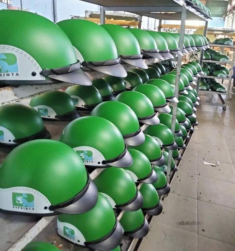 Gia công nón bảo hiểm theo mẫu thương hiệu