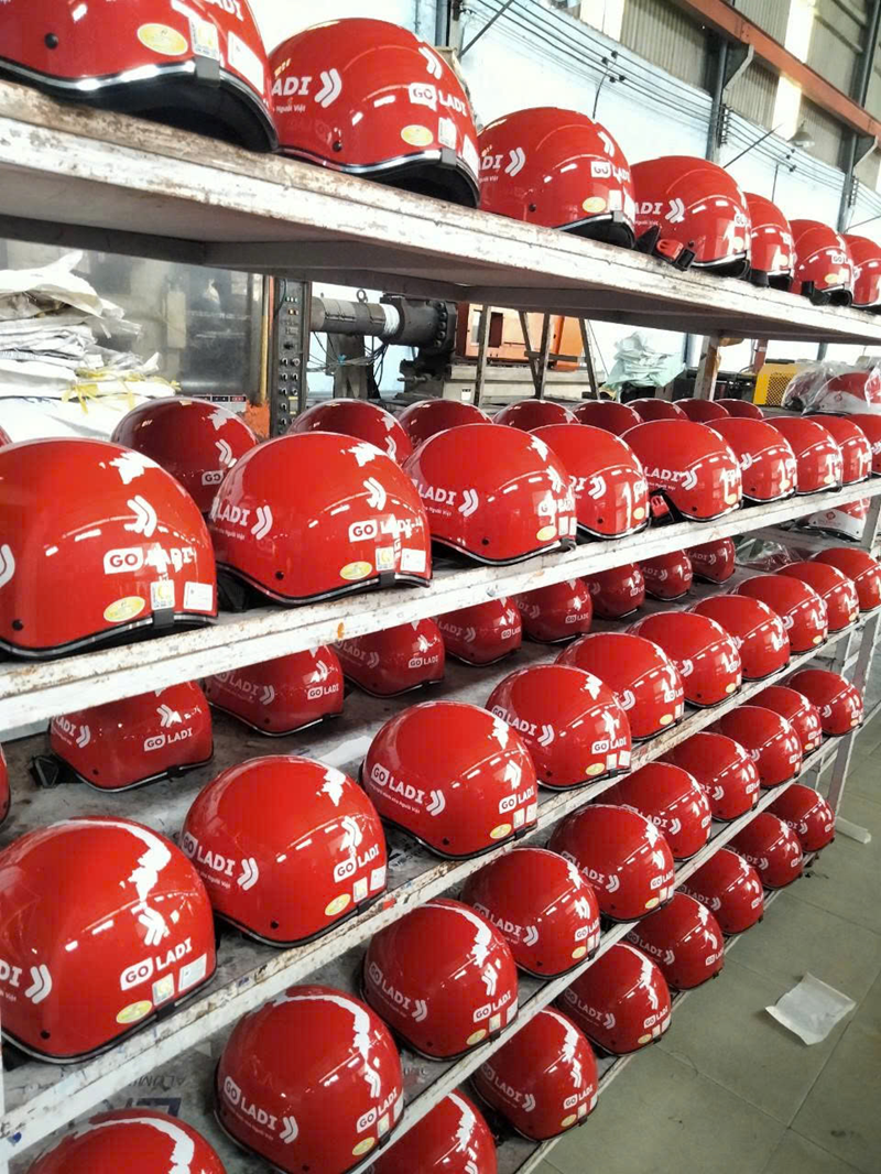 In nón bảo hiểm theo yêu cầu cho thương hiệu GO LADI