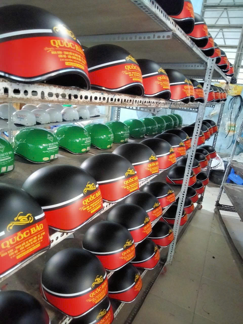 In logo nón bảo hiểm thương hiệu quà tặng khách hàng